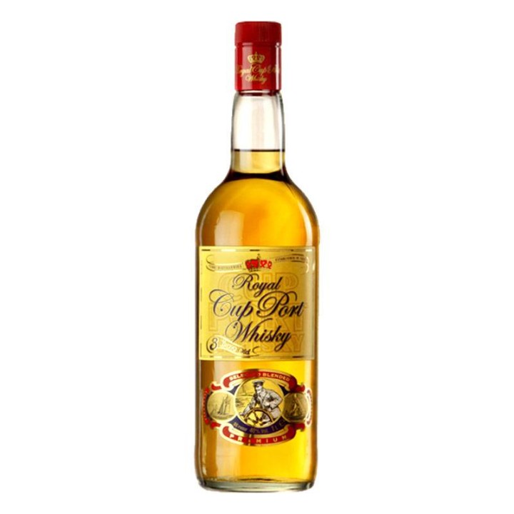 Royal Cup Port Whisky, Destilerias Ferri.
Botella de 70 cl.